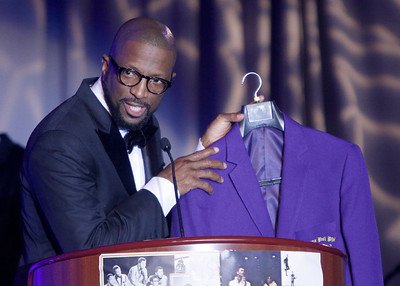 sicklecellbham's tweet photo. In just a few hours. One of the Sickle Cell Foundation's favorite stand-up comedians, television host, actor, radio personality and humanitarian will serve as our celebrity host. We are ready for another joyful cell-ebration @RickeySmiley! https://t.co/uzXBXT0uAq