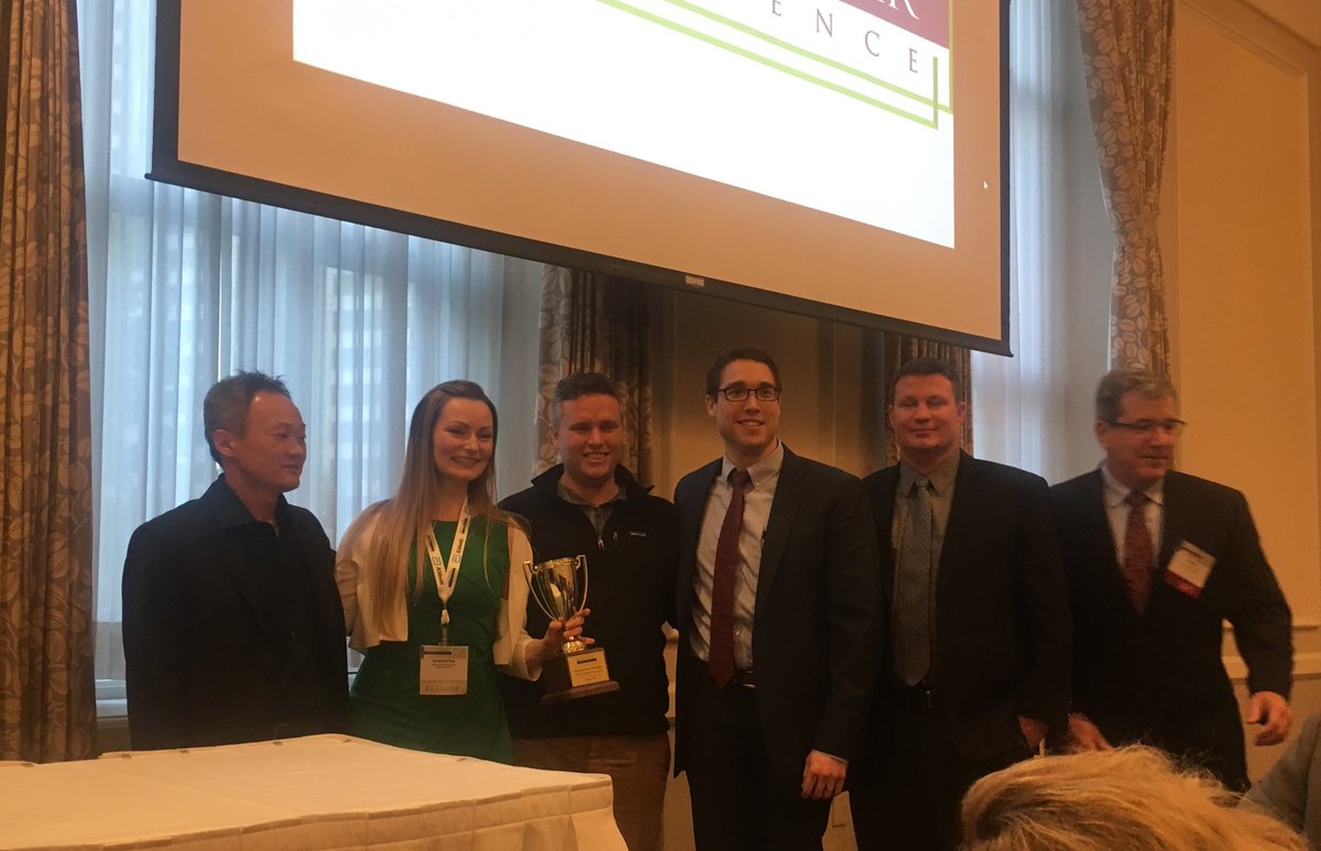 UWVascsurg's tweet photo. Congratulations UC Davis Vascular Surgery for winning the #PNEC18 fellow competition! Great job! @FutureVascSurgn https://t.co/SUc3TuXobH
