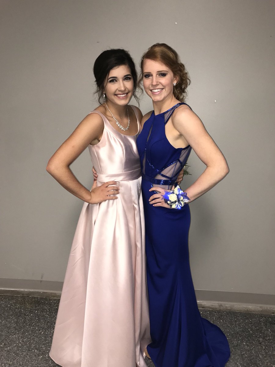 NataleeHenke's tweet photo. HBD to the biggest vine lover I know. Definitely need to hang soon ;) ily hope your day was awful 💕 https://t.co/s8P0LWOzcs