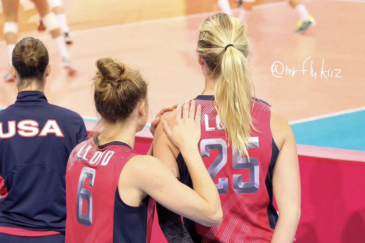 Mrflukiiz's tweet photo. ลอยด์ โลว์ เมื่อก่อนคิลายจับคู่ให้แล้วนะ
ขุดรูปอีกแล้วจ้า #WGP2016
#carlilloyd #lloyd #karstalowe #lowe https://t.co/MIfvb2sHGj