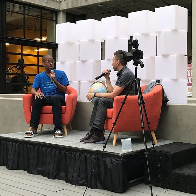 JenBergren's tweet image. @randderuiter, founder of @moz_hq and currently of #sparktoro, spoke about his book #lostandfounder tonight with @wilreynolds, founder  at @seerinteractive. 📚
Check out the Seer website and social to learn more about Monday’s #seerfest conference!
🖥
#sandiego #eastvillagesd …