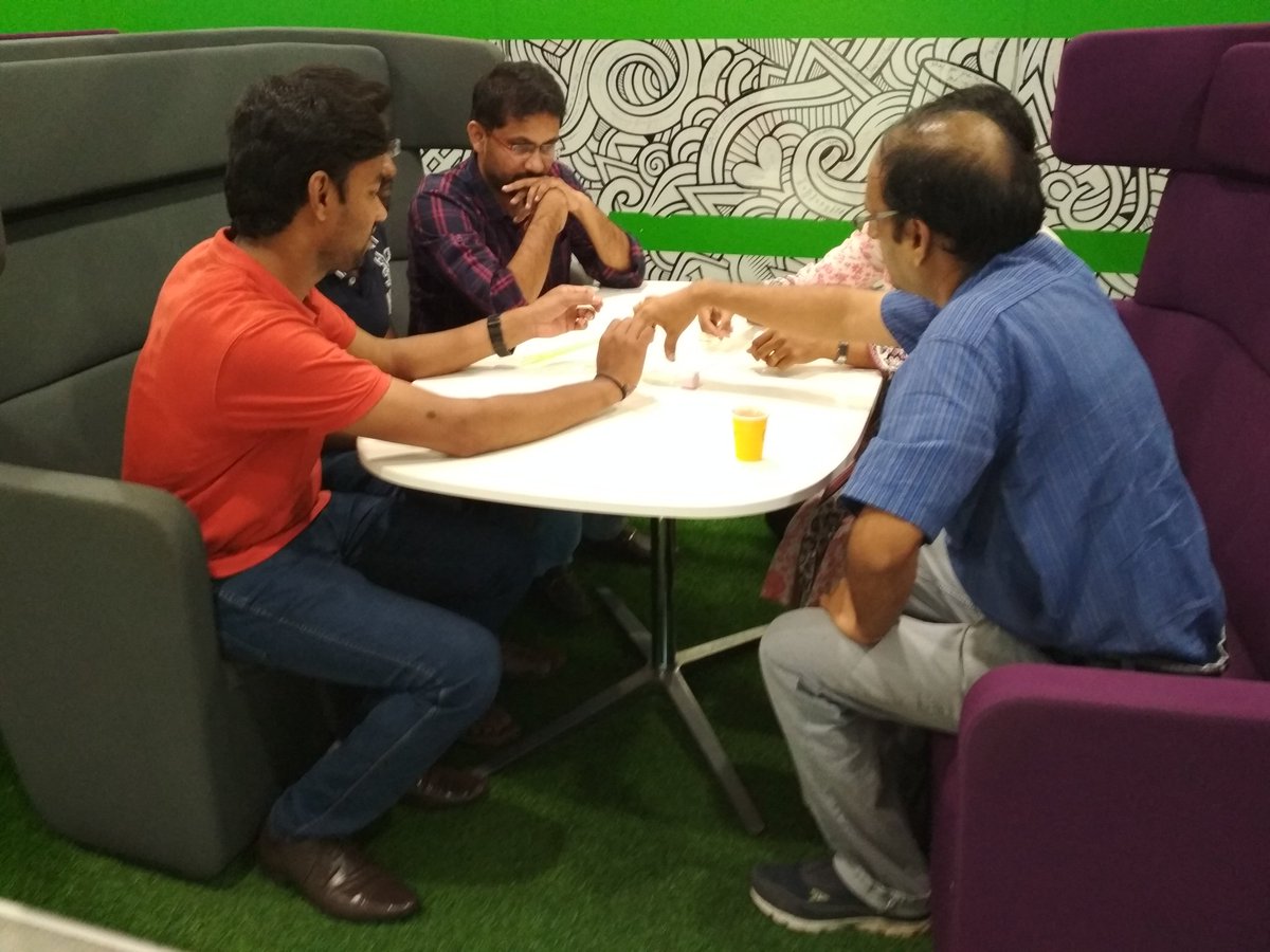 charstacker's tweet photo. Teams discussing about Spaghetti-Marshmallow Challenge.
#SocgenMeetup #skillenza https://t.co/SSfzRc6UhA