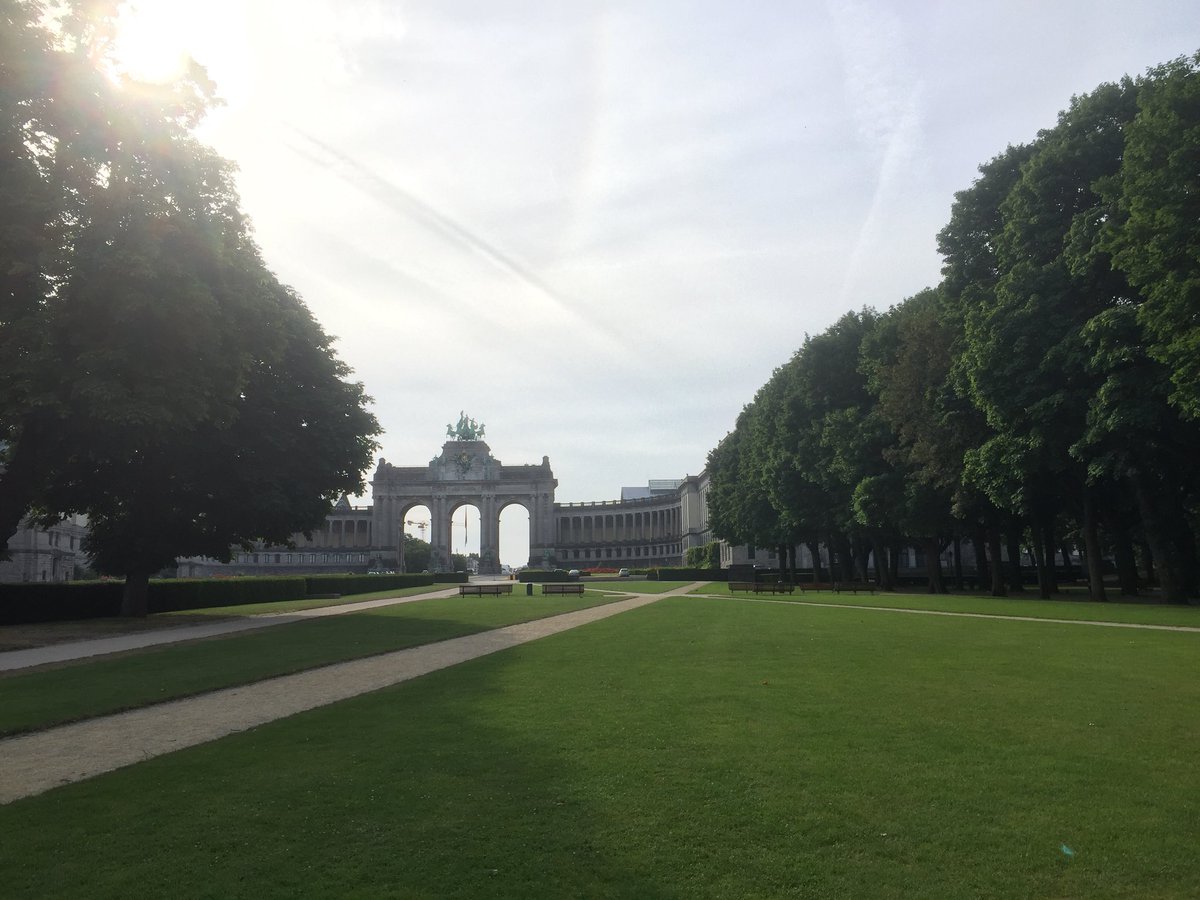 SoKe74's tweet photo. Morning run in #Brussels.
Weekend with @ingoism :-) #notforwork https://t.co/OYAIYCjNER