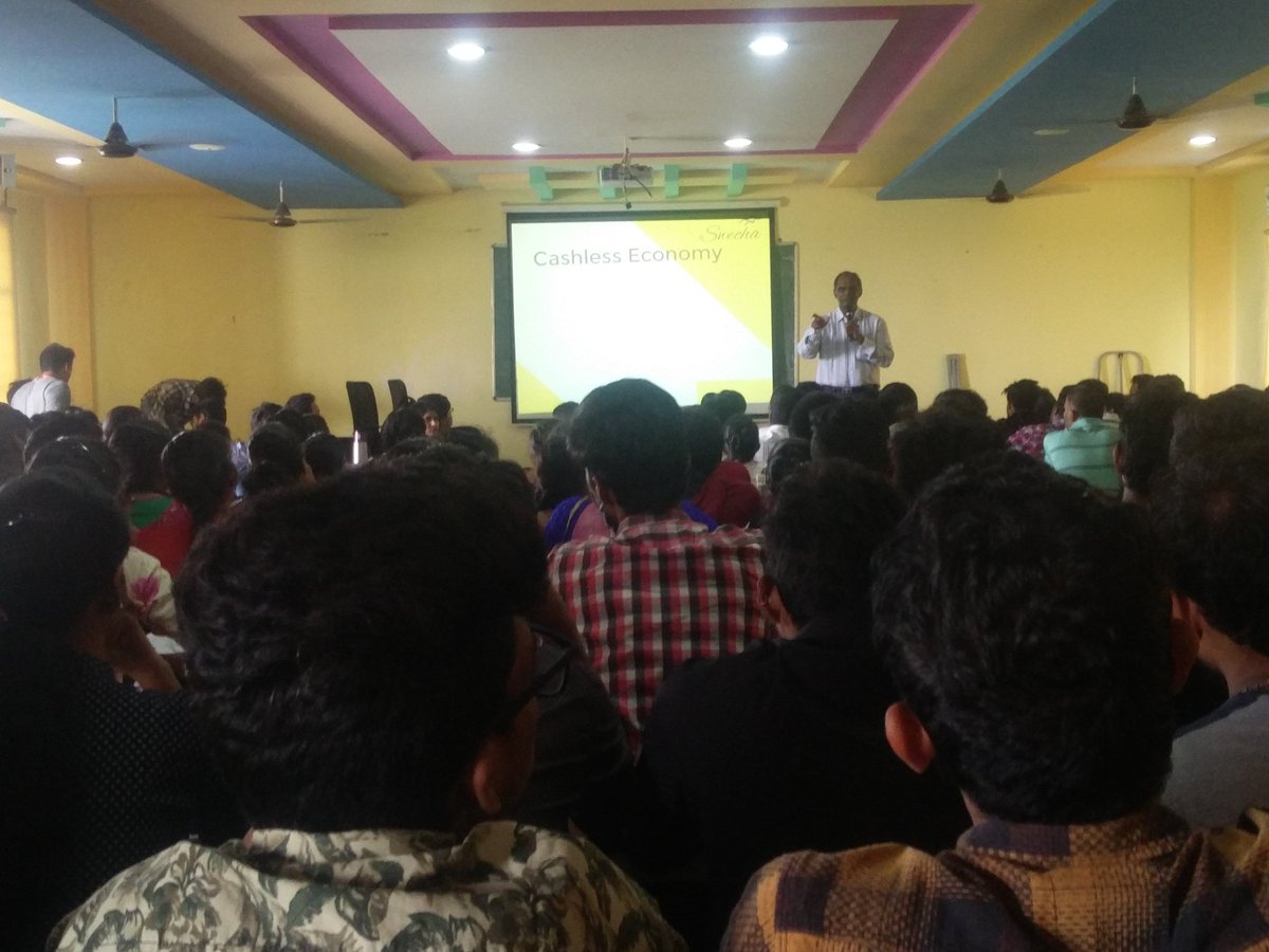 SwechaFSMI's tweet photo. Session on #Debugging #CashlessEconomy by @prataplr #Swecha #SummerOfData @SwechaFSMI https://t.co/KyLi0fV9CH