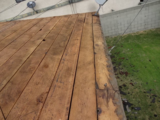 RoyalRoofingLA's tweet image. We have been blessed with great customers. #roofing #timetested #work