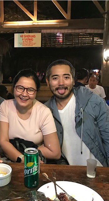 PatPamintuan25's tweet photo. kunwari lasing ๐hahaha ang ganda gwapo naman we love you both โค๏ธ#Hipag #Tita @imjemgrca @akosikimzb https://t.co/jX3e3IycRy
