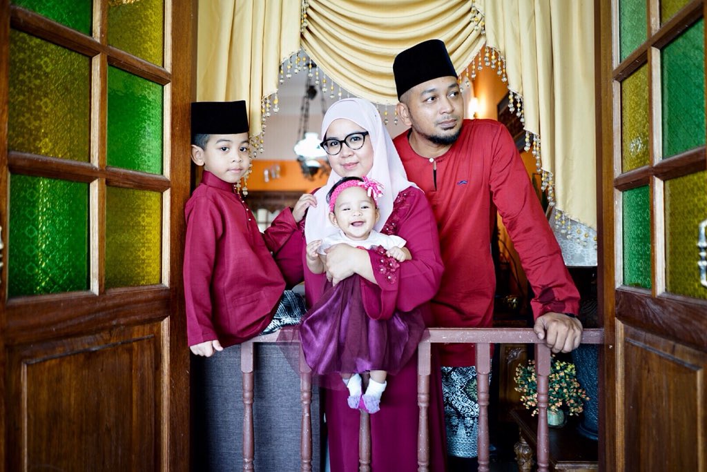 hasrain's tweet photo. Happy Eid Mubarak

#raya #Eid2018 #Eid_Mubarak #EidulFitr #EidMubarak2018 # https://t.co/S5oHN63GjN