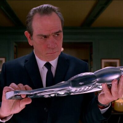 gatorjlo's tweet photo. Did anyone else notice how similar these characters are? Hmmm #Incredibles2 #MiB #AgentK #RickDicker https://t.co/VZnv3eLszF