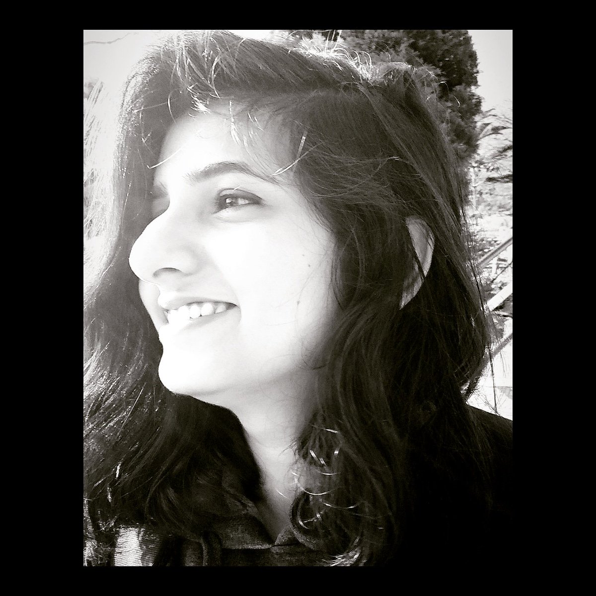 95Nitika's tweet photo. #NewProfilePic https://t.co/B5Fdvpvp6S