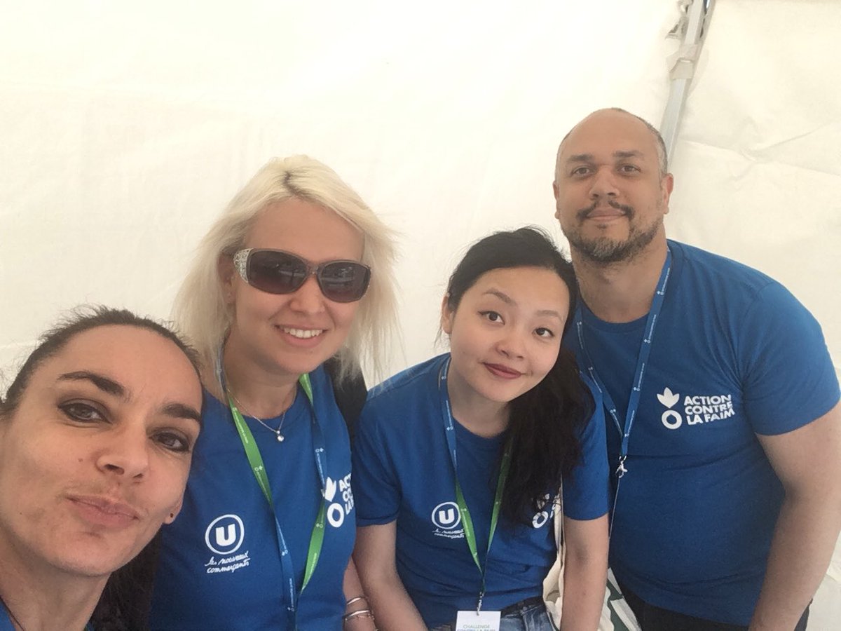 AnneBard__'s tweet photo. Yesterday was a very nice day with the team participating in #challengecontrelafaim at #ladefense. Thanks to the #sagefoundation to give us the opportunity to offer our time for great causes https://t.co/cPiYcxbwJr