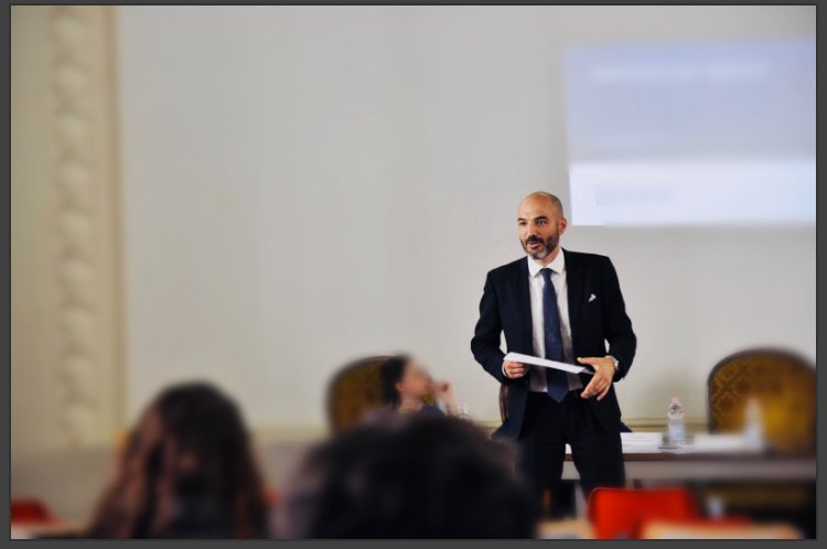 Formazione agenti immobiliari. La strada verso la consulenza. enricofollo.wordpress.com/2018/06/16/for…