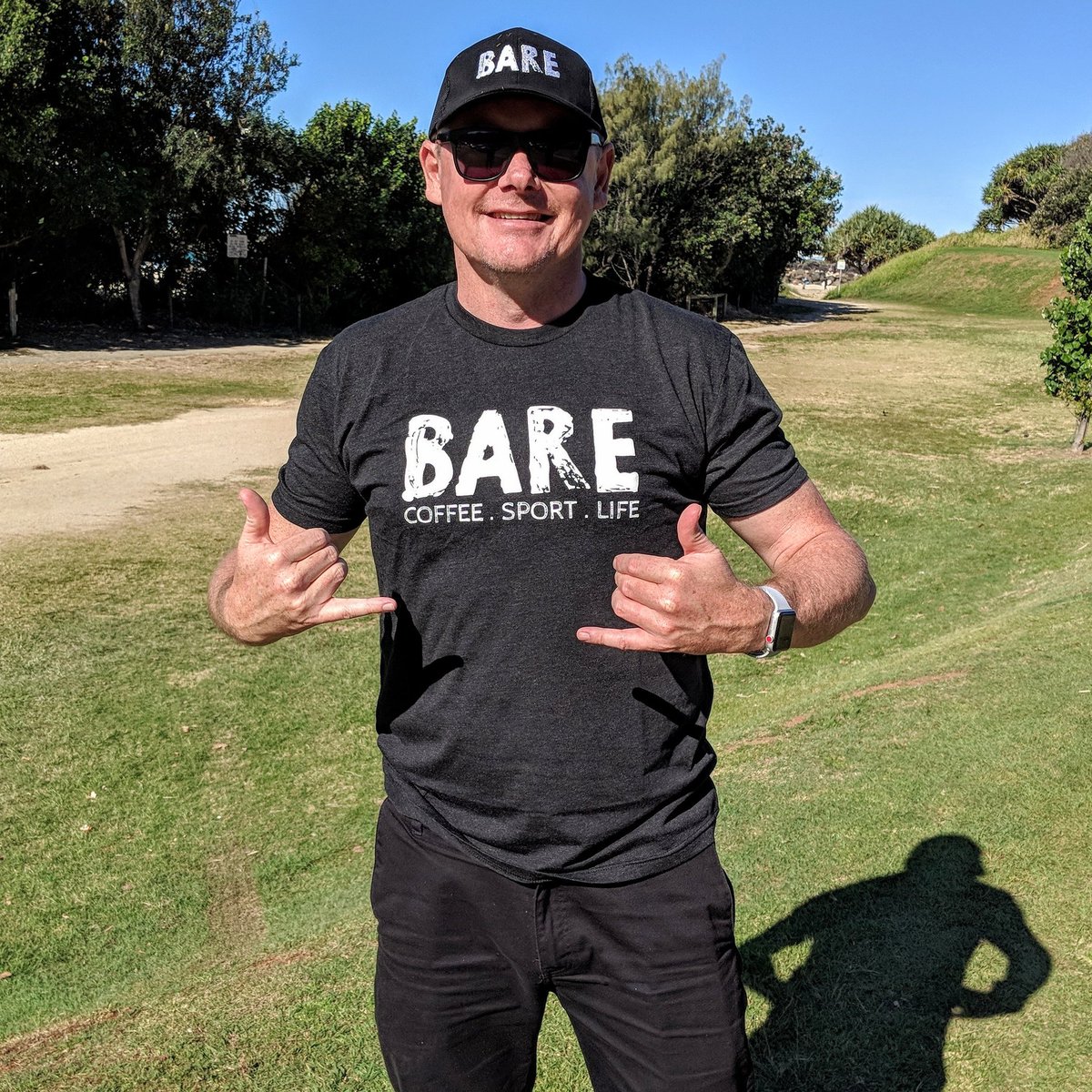 BareCoffeeCo's tweet photo. Here we are in #duranbahbeach #tweedheads getting behind great mate, Stu Knox of @fixwine about to get stuck into the national #boogyboard competition.
#surf #surfing #boogyboarding #ocean #healthylifestyle #barecoffeesportlife #coffee #sport #life #getfit #livingthedream https://t.co/Ur3M5pCnQp