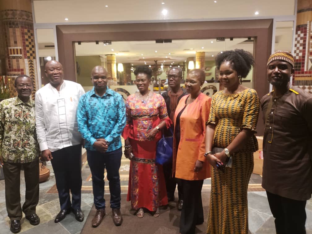 ValerieAmos's tweet photo. Thank you ⁦⁦@SOASalumni⁩ Ghana for a wonderful dinner and great conversation ⁦@SOAS⁩ https://t.co/GrLyBbDOMs