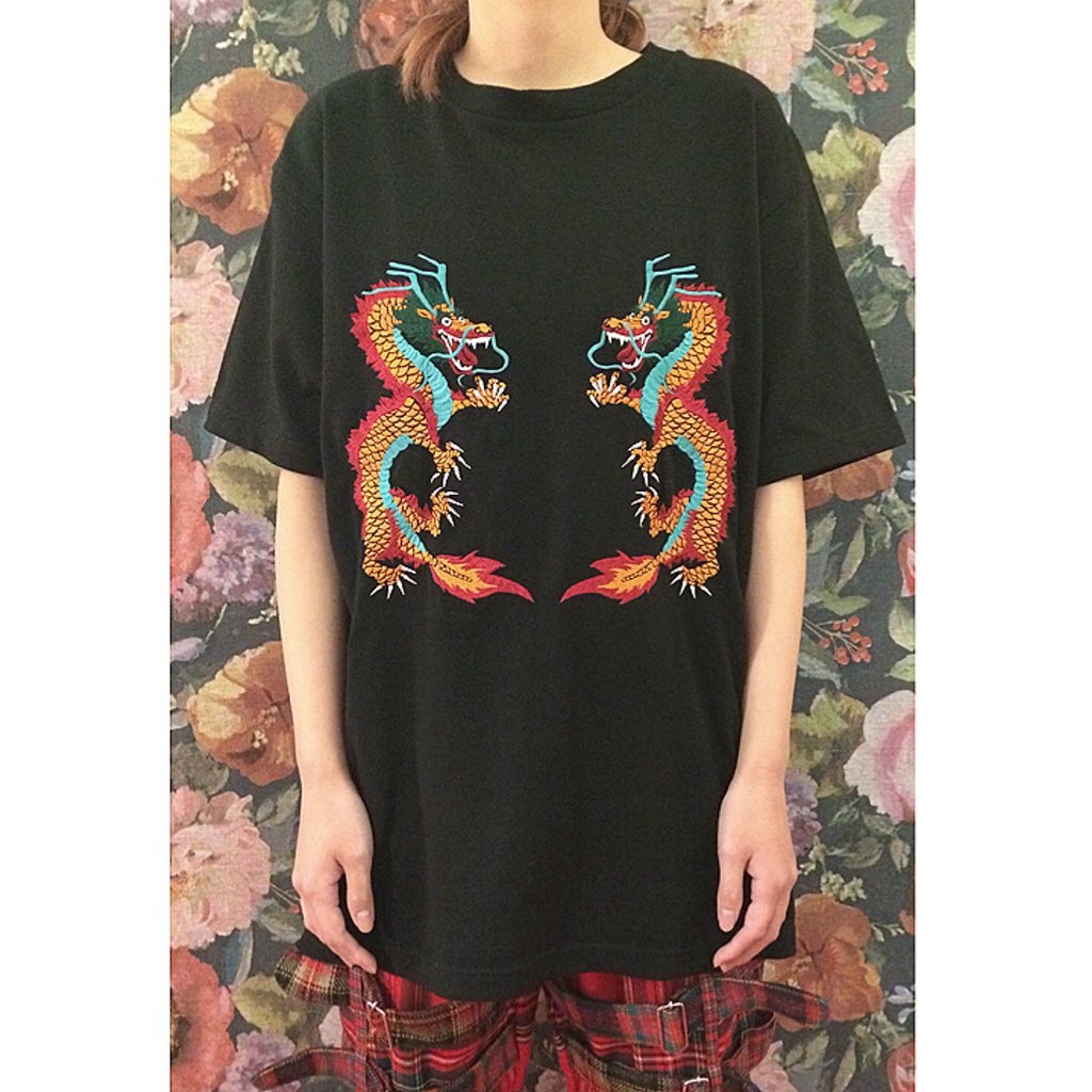 メール便対応！ HEIHEI 刺繍Tシャツ | climathon.pl