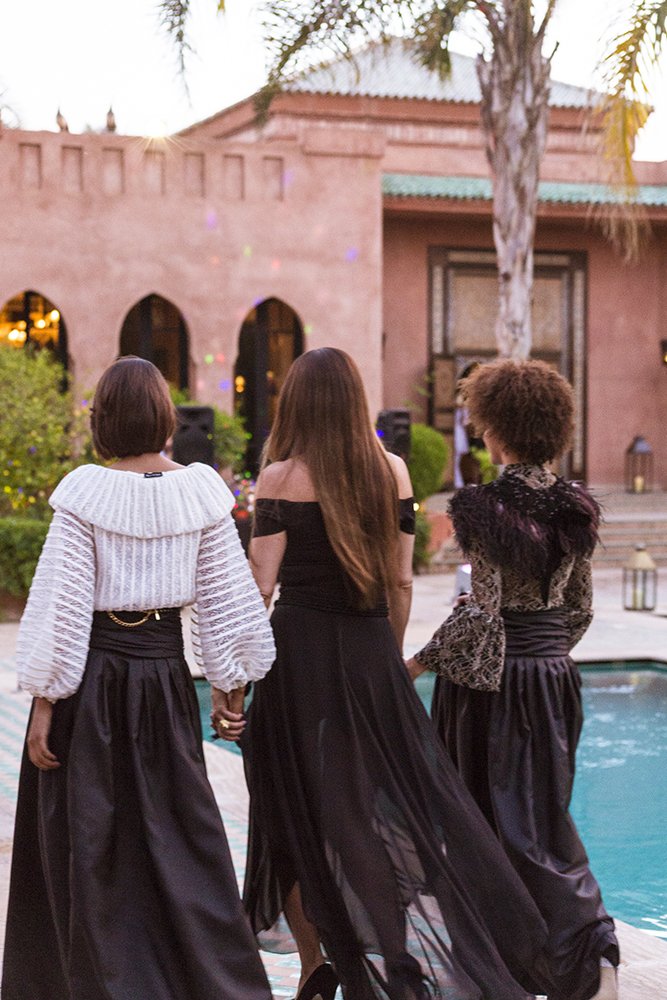 Anne_Fontaine's tweet photo. Anne has presented her new #FW18Collection at @PalaisAziza in Marrakech.
She took a moment to visit one of her favorites places in Morocco: @myslmarrakech https://t.co/tGkIiYdwJu