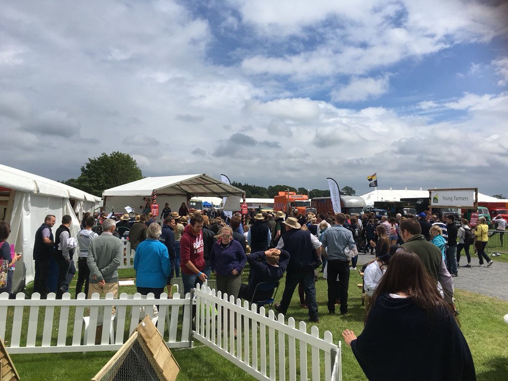 The Royal Three Counties Show YFC Section tweet media