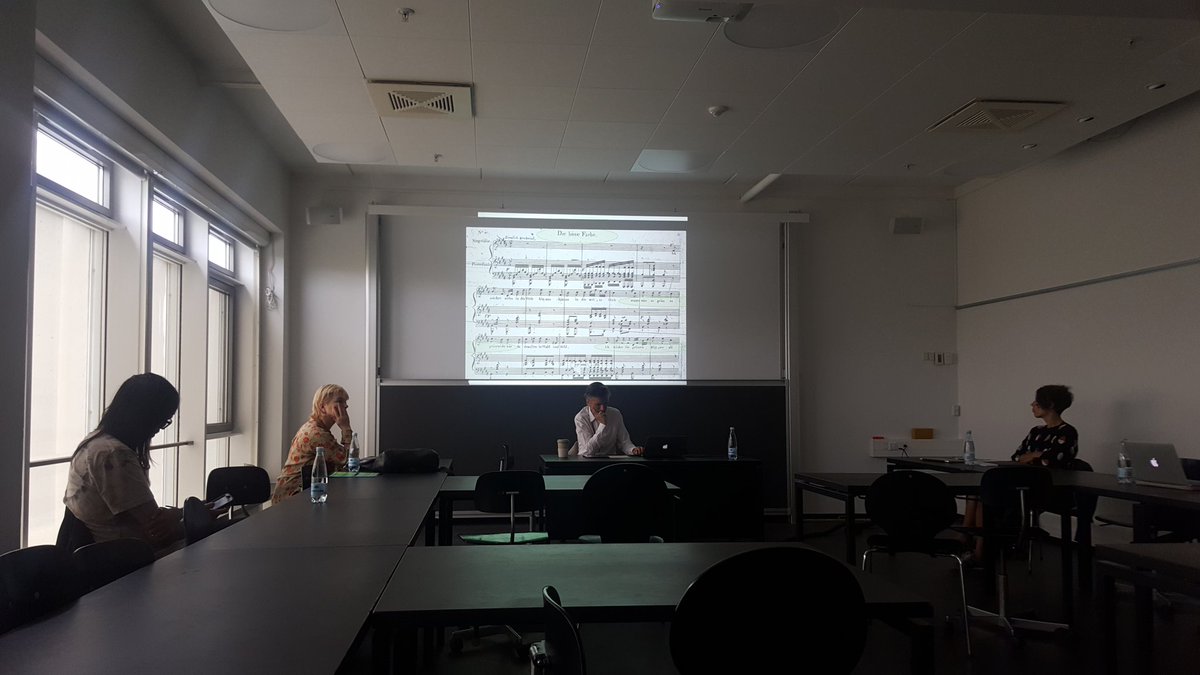 eimeartf's tweet photo. Ambiguity of green in German Romanticism! Great talk by Prof Martin Ullrich complete with excerpts from Schubert! @SLSAeurope #slsagreen https://t.co/hRZwgRh1vN