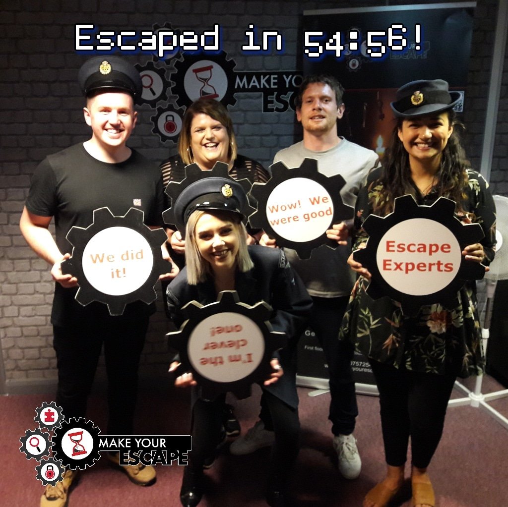 Eleanor's team, including british gem Mr. Jack O'Connell, took on the mystery of the Signal this evening, and nailed it! They solved all the puzzles the room had to offer, escaping with a respectable few minutes to spare. Great work team! We hope you enjoyed yourselves!