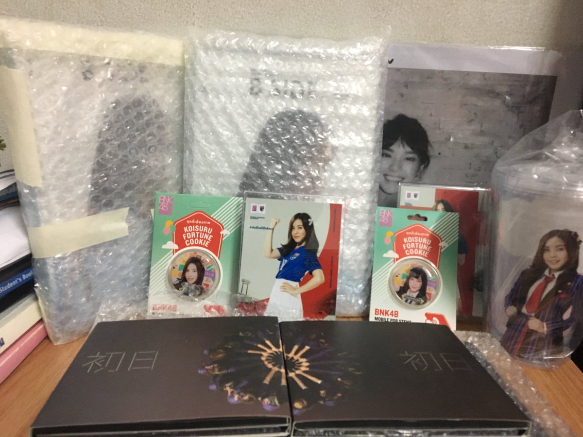 EASwiftRN's tweet photo. ถ้าพิเฌอติด1-50 จะแจกa day ขอแค่ให้พิเฌอติดใน50 ถ้าติ���เซม1-16 แจกPop moblie เอาให้หมดดดดดด แม่งง 😭😭 ขอให้ติดนะ!!!
#CherprangBNK48 #BNK48 #WORLD48 #WorldSenbatsuTH https://t.co/tC2tc4ZEkv