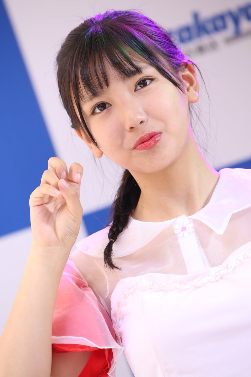 脚立家撮可 on Twitter: "沢口愛華さん② 松坂屋さくらパンダ広場ステージdela LIVE #沢口愛華 #dela #ミスマガジン