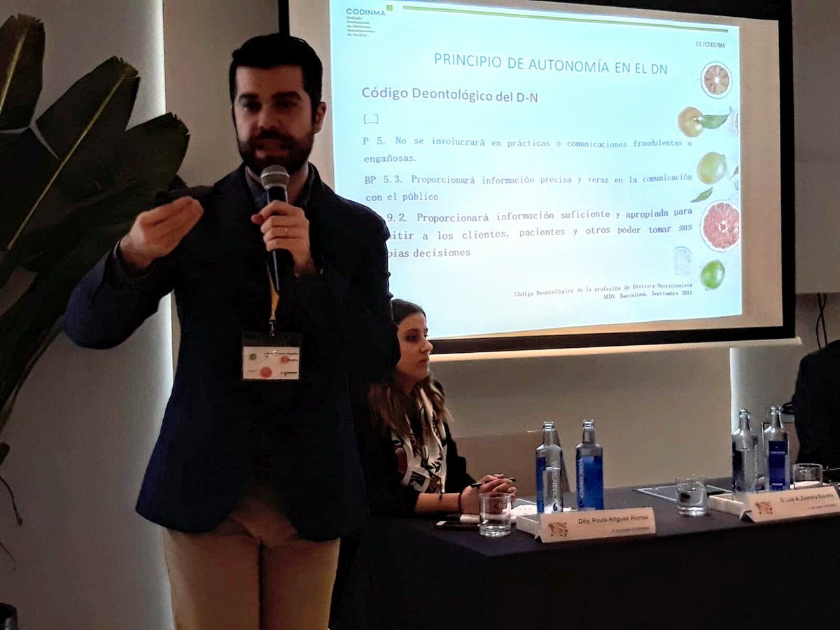 Codinma_DN's tweet photo. "Madrileño, hombre en la treintena, comunicador científico, usa Twitter", así es el perfil del divulgador nutricional en el S. XXI. Nos lo explica @luisz_nutricion, DN al que podemos ver en @MVTARDE de @laSextaTV  #IIJCODINMA #nosabrimoscamino https://t.co/jMjh1PG9WD