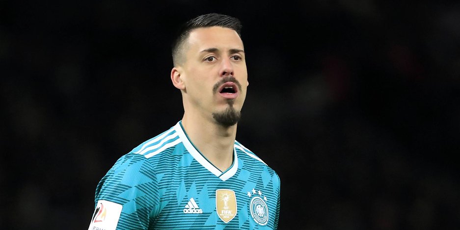 berlinerzeitung's tweet photo. Ex-Herthaner: Liebesgrüße von Sandro Wagner https://t.co/MY9GS8xCUW #WM2017 #GERMEX #GER @SandroWagner8 @HerthaBSC https://t.co/ILjYellUad