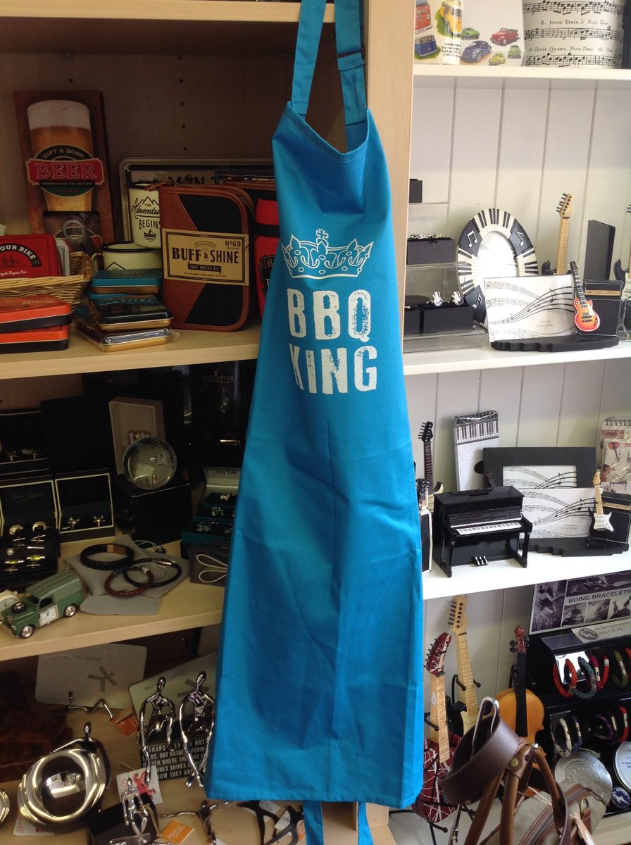 Foxy Ladies tweet media