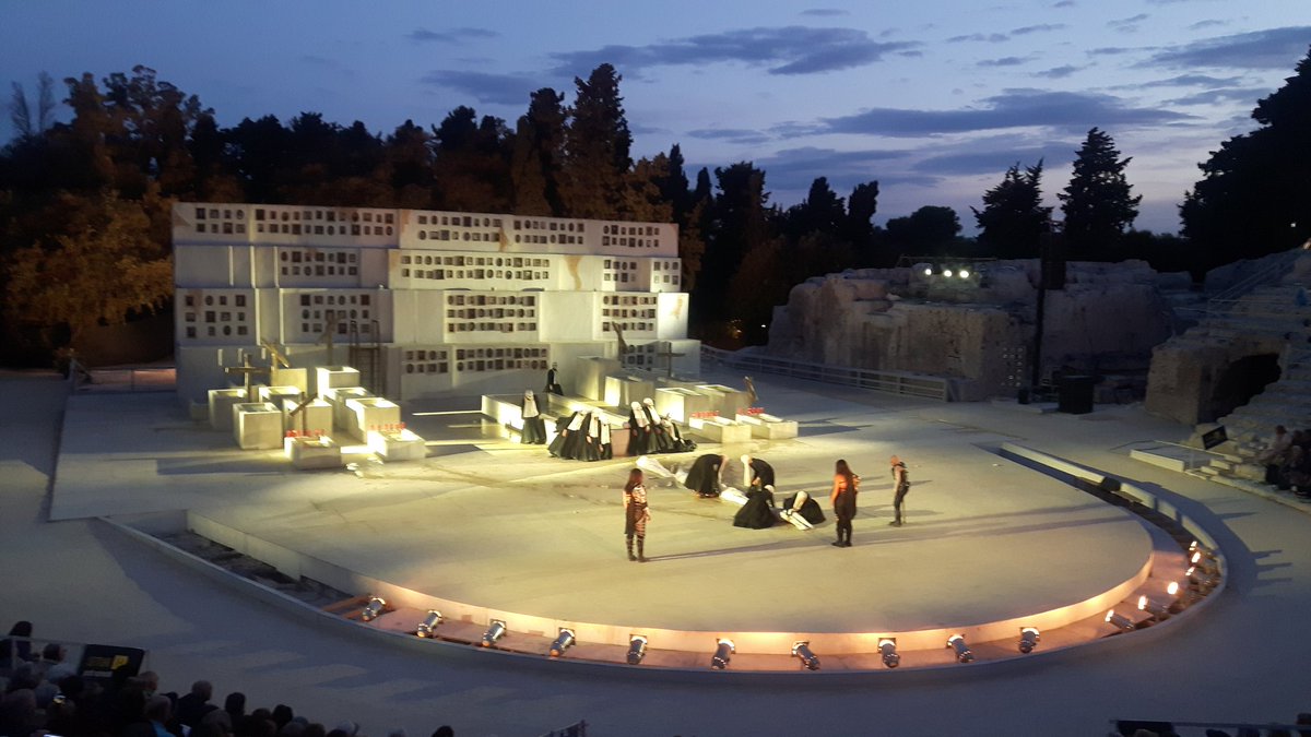 FVerdeggiante's tweet image. In the mood for Eracle #teatrogrecosiracusa #eracle #euripide #leregiechemipiacciono