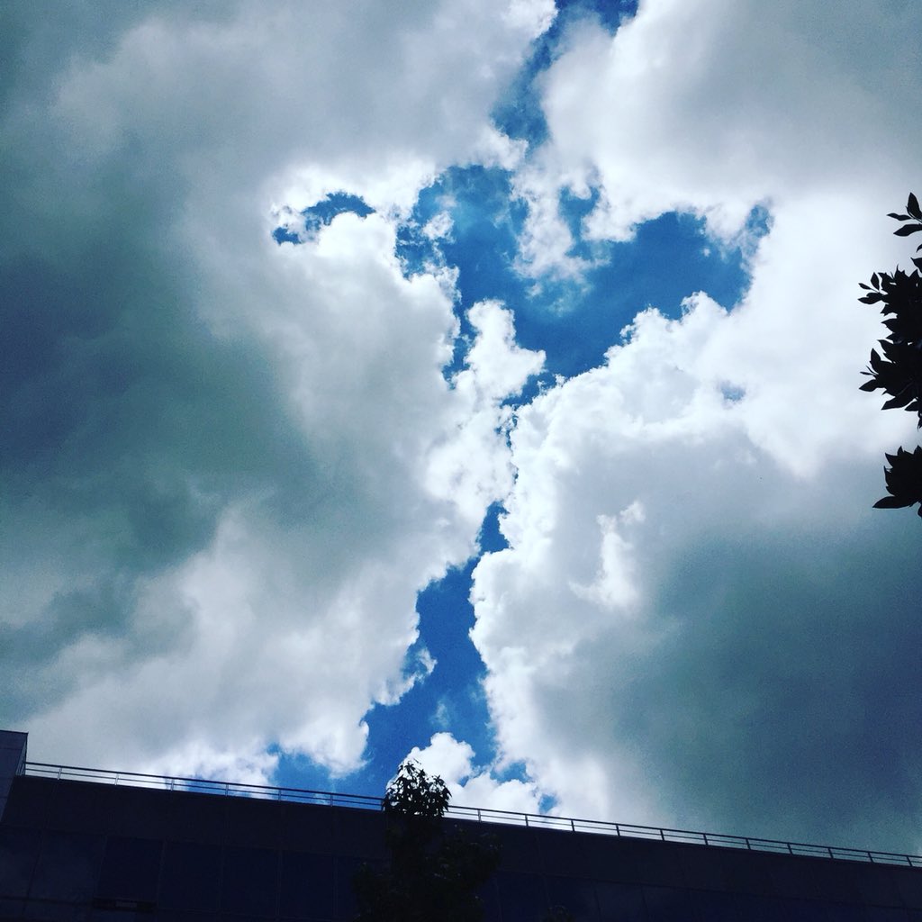 f_marquet's tweet photo. 15 juin 2018, une journée remplie de belles histoires. La vie à Bayard est une vie d’émotion(s) et de bienveillance(s) #openbayard @Bayard https://t.co/7n2KtXKuO8