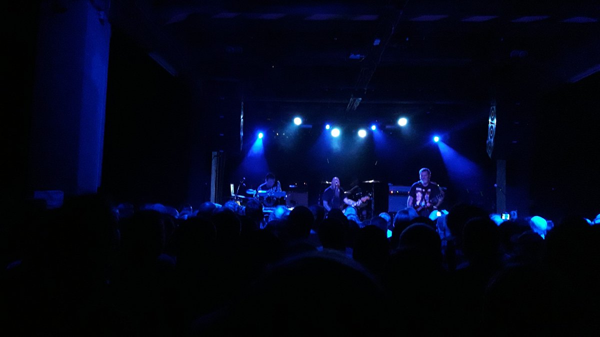 petrLB's tweet photo. Ale stejne jsem rad za kazdej koncert koncert Neurosis. Diky. https://t.co/CXTKf6y5NL