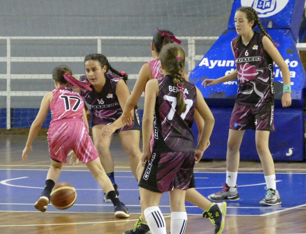 🏆 #CopaFedMF2018 ⛹️‍♀️
📅 Semifinal 1
🏀 <a href="/CBConquero/">Conquero</a> A - <a href="/CBConquero/">Conquero</a> B
⏱ Final: 68-35