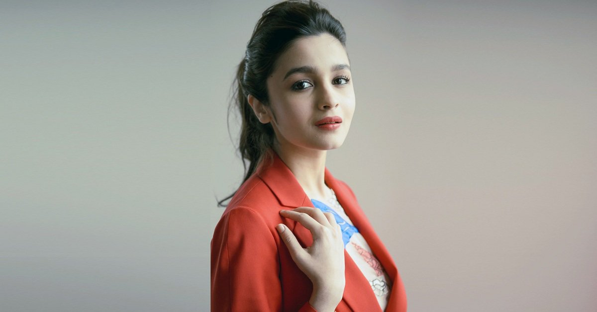 awesummly's tweet photo. #AliaBhatt to play aspiring singer in Ashwiny Iyer Tiwari's upcoming slice-of-life comedy
https://t.co/OnVkCPqx9e
#Entertainment https://t.co/Gt6KqjISRq
