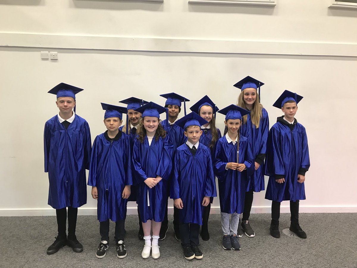 St Luke’s children university graduates all ready! Very proud  #excited #celebrateachievements #webelieve #weachieve