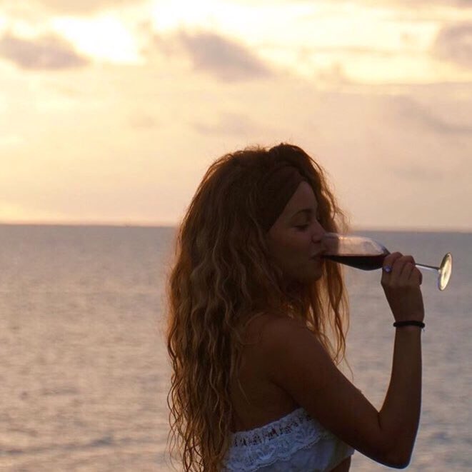 vanessamsource's tweet image. 