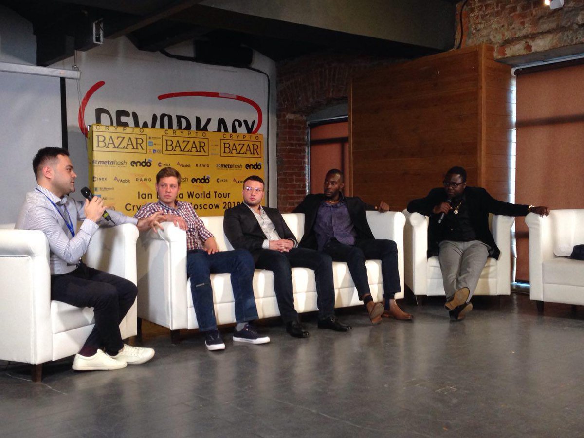 quantor_co's tweet image. #quantor team members participated in incredibal event of #IanBalina World Tour #CryptoBazar 2018. Full room, well-known cryptocurrency investors, valuable insights from the top-level experts in #blockchain