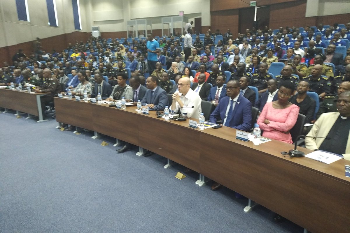 Rwandapolice's tweet photo. HappeningNow: #Rwanda National Police celebrates its anniversary to mark 18 years since establishment in 2000.
The anniversary ceremony coincides with the climax of #PoliceWeek18 activities. https://t.co/2eOlfygIra