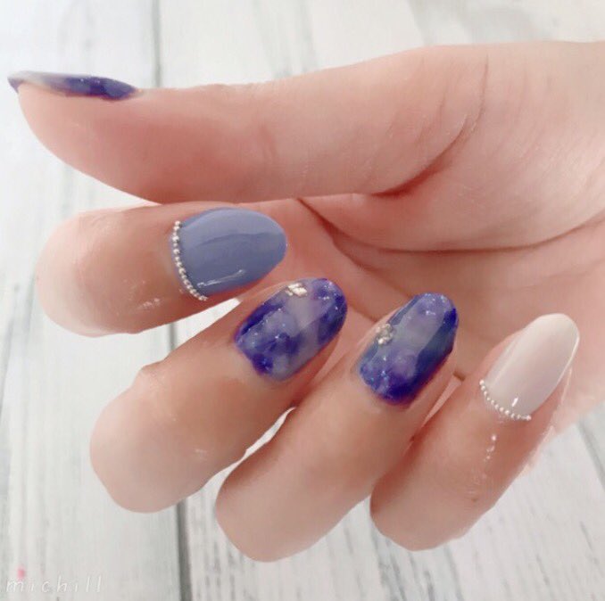 アッキー Twitterren セルフでニュアンス紫陽花ネイル ニュアンスで描くと簡単に 艸 こちらのネイルデザインはmichillさんで公開中 こちらをチェックして頂けたら嬉しいです T Co Gzrm1m00mn 詳しいやり方を載せてます D セルフネイル