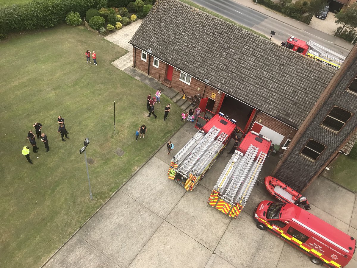 BuntingfordFire's tweet photo. Come and say hello @BuntingfordFire open day !! https://t.co/LlrbQStFhS