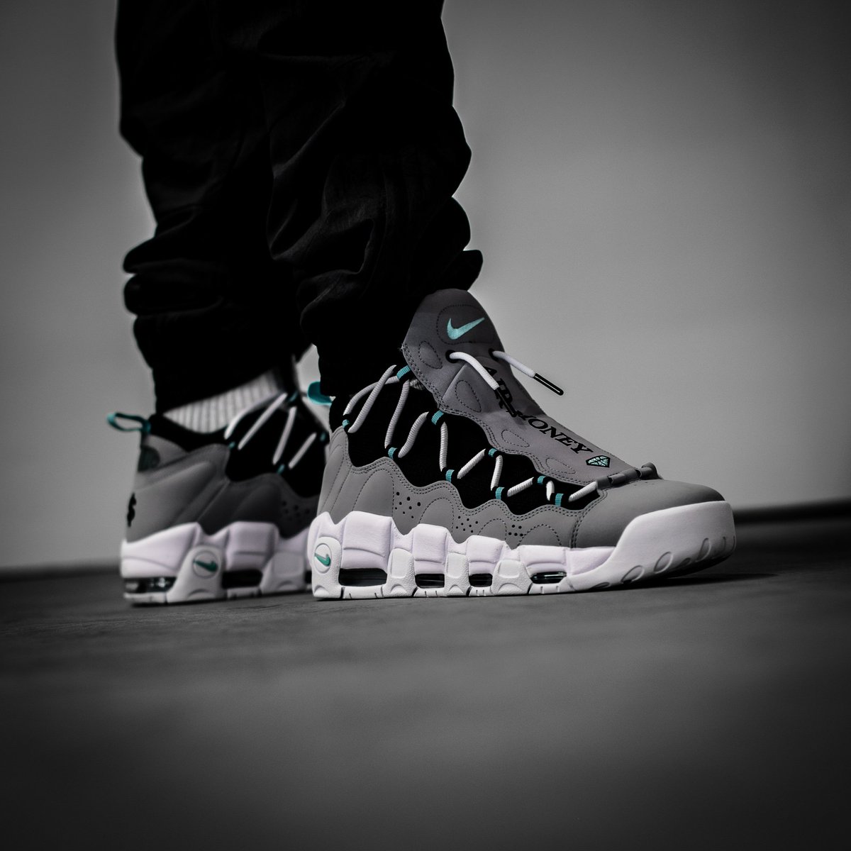 uptempo air money