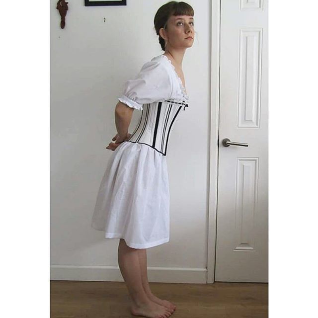 PerfectLittleParcel on X: ❤ - - #victorian #corset #1890scorset