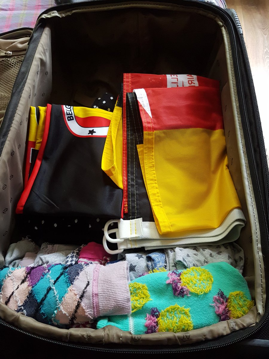 MarjanLeynen's tweet photo. We vertrekken zondag op vakantie naar Griekenland en nemen mee... #FifaWorldCup2018 #rodeduivels #TousEnsemble #redtogether @BelRedDevils https://t.co/cDlUzSngcs