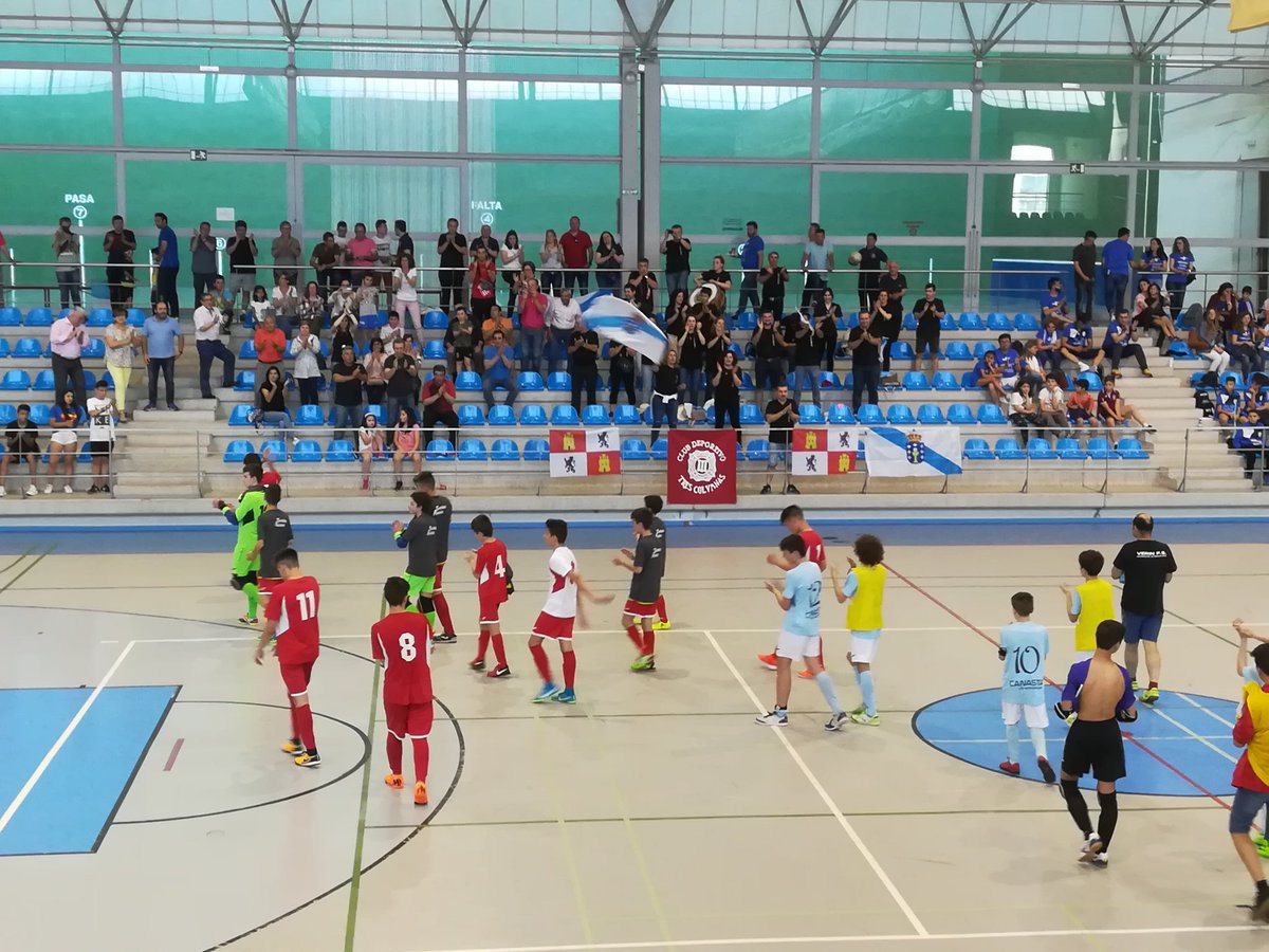 CD Tres Columnas tweet media