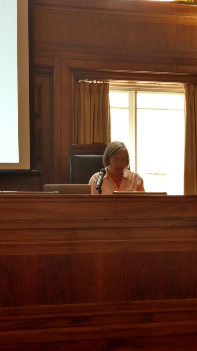HeresyStudies's tweet photo. Caroline Bowden, discussing "Interior Boundaries: Acceptance and Rejection in Enclosed Monastic Communities of English Women, 1565-1700". #ISHS18 https://t.co/9DhxdwVAyz