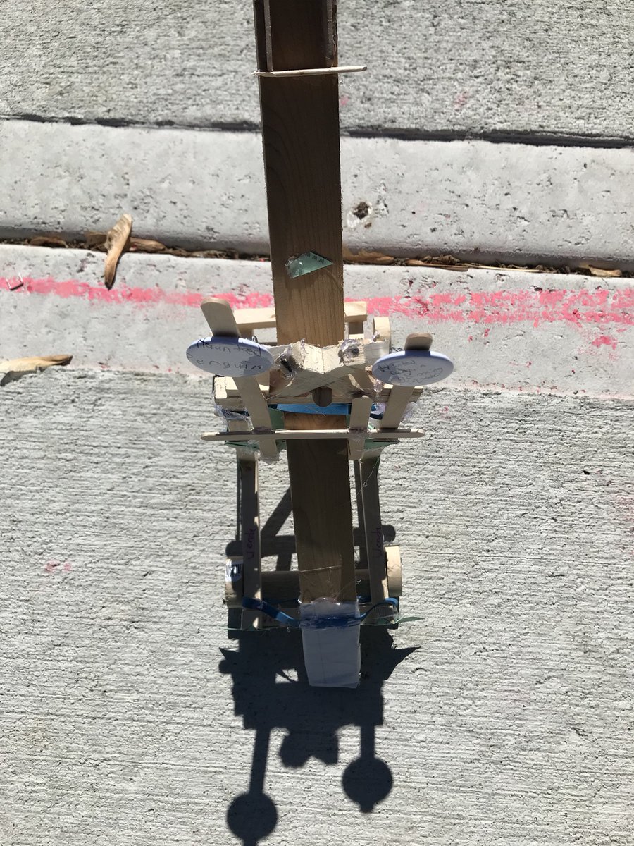 jademahwdsb's tweet photo. @Viscount_HWDSB Students literally launch Math and Science @HWDSBTrailer using tools within to complete projects. Transitioning is so much fun😀@HWDSB https://t.co/SZCRBDCiy1