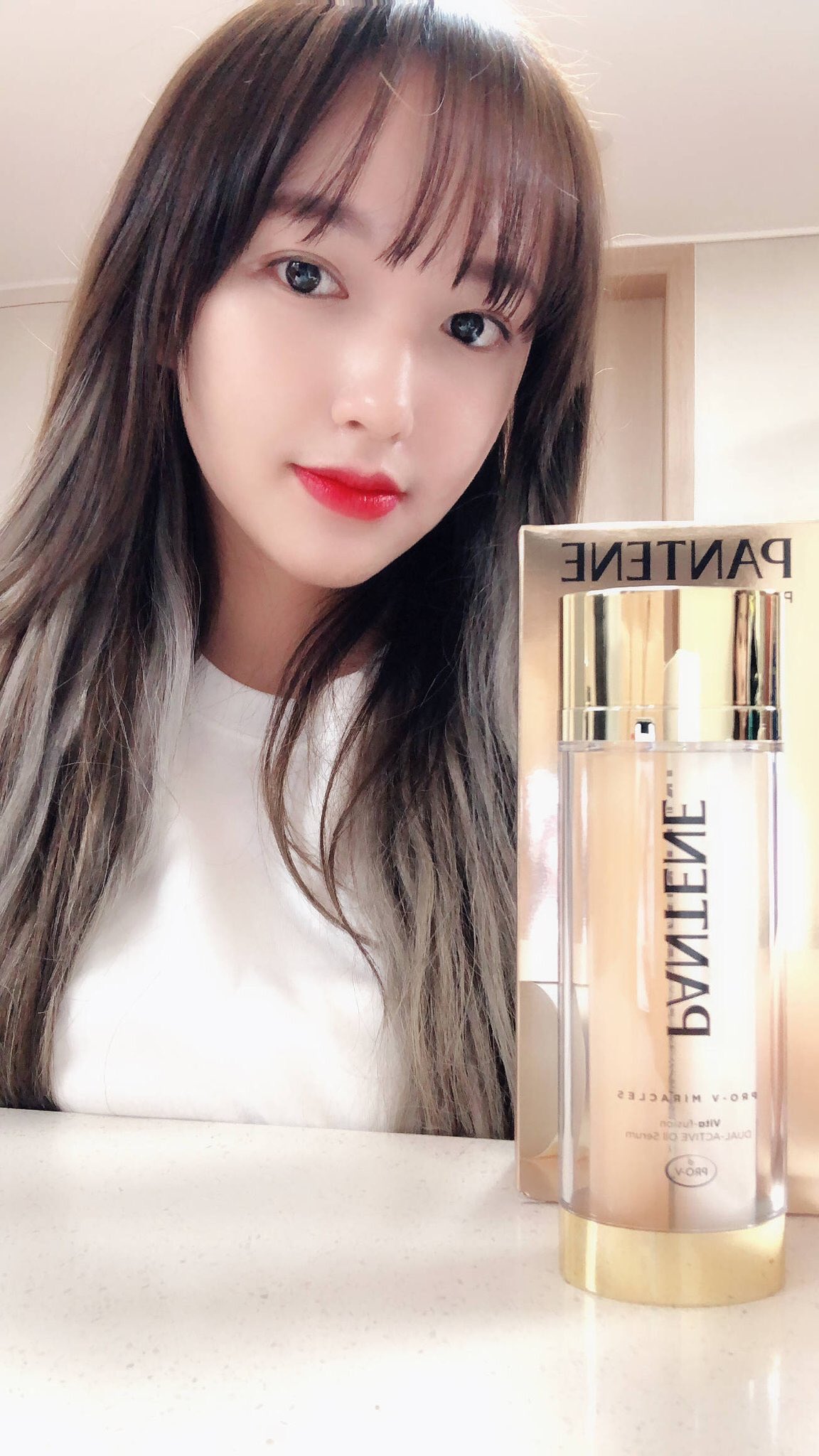 DfzyQeVVQAAZ905.jpg:orig