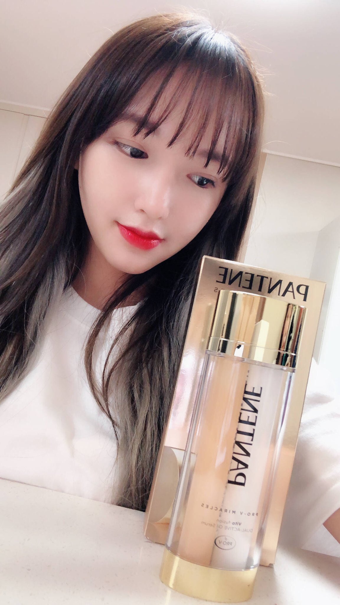 DfzyQeWUwAIuMoy.jpg:orig