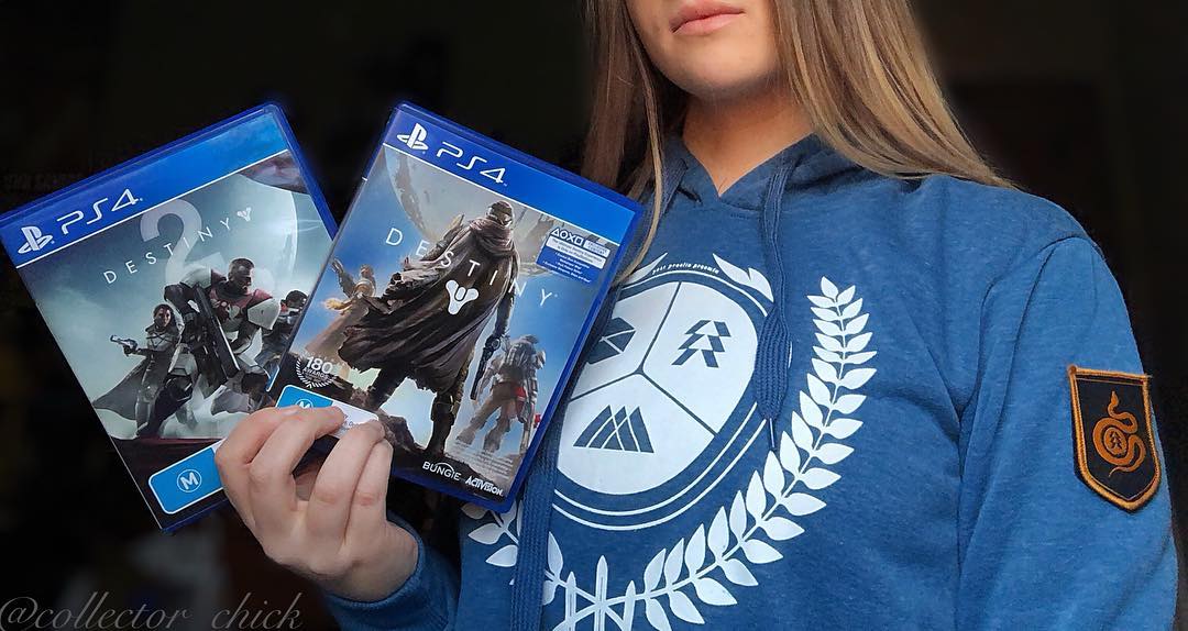 lootcrate's tweet photo. Great games and a great hoodie. 👍 Thanks for the share! #Destiny

[via https://t.co/I6zmlplQQ8] 💙 #LooterLove https://t.co/zZxc8tt2uv