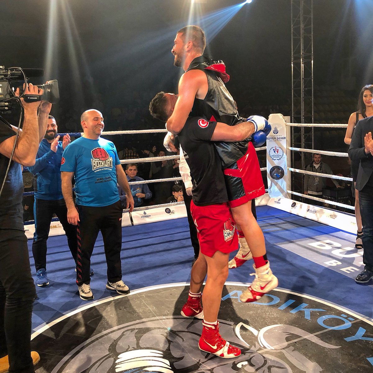 ŞAMPİYON...💪👍 <a href="/adem_kilicci/">Adem Kılıçcı</a>