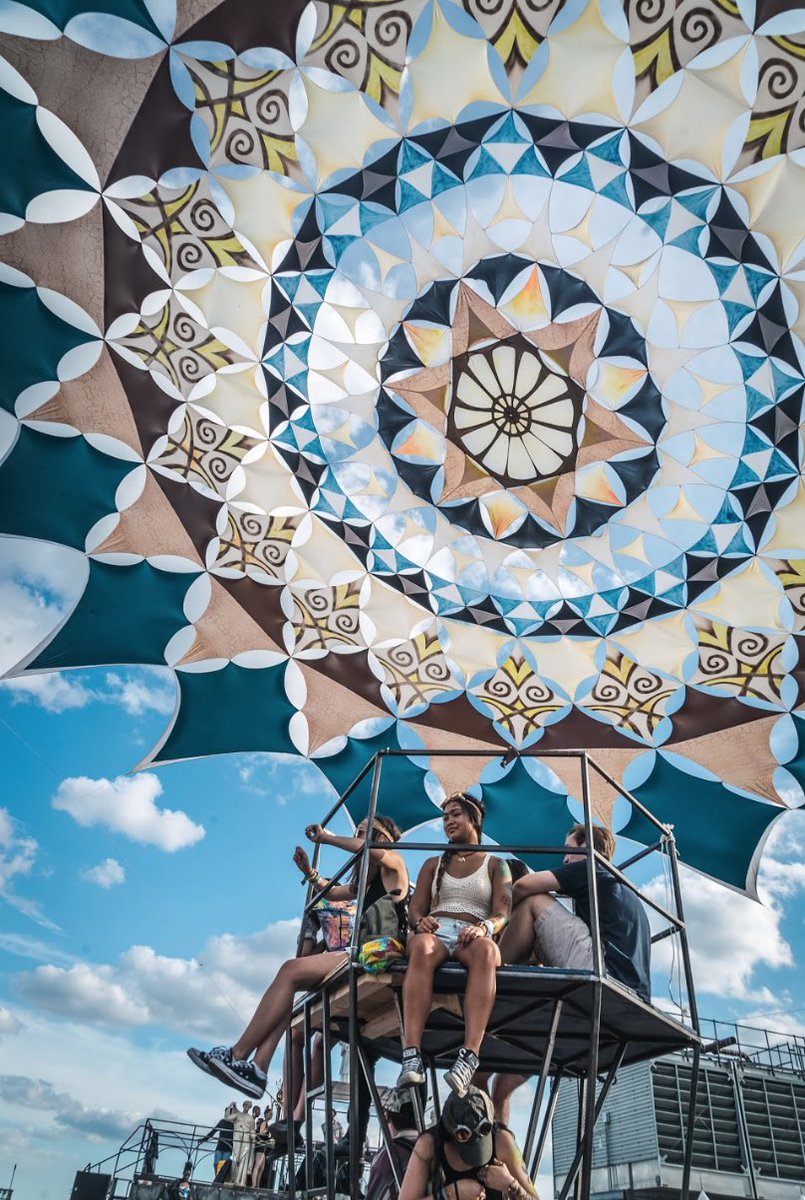 BangOnNYC's tweet image. Woves blues and lacing views. #ElementsNYC