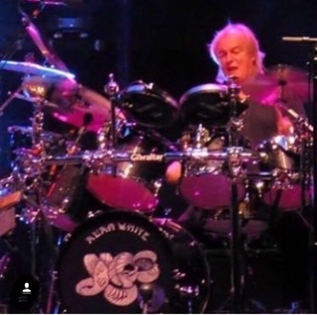 Our new RRO release features guest artist #AlanWhite from @yesofficial We actually have TWO @rockandrollhalloffam  inductees on 'In Times Of Olde'! #HowardLeese @heartofficial Click PROFILE #yes #johnlennon #michaelschenkar #vocalist #singers #prog #musicians #rock #progmetal